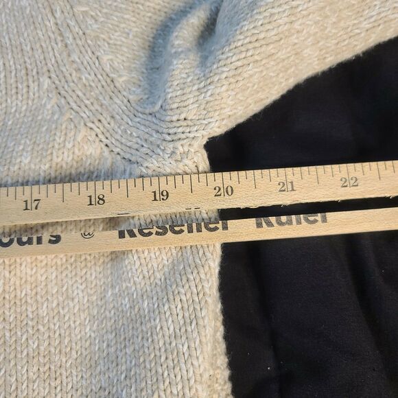 Liz Claiborne Womens Sweater Size XL Light Tan 1 Button Front Long Sleeve Collar - Picture 3 of 12